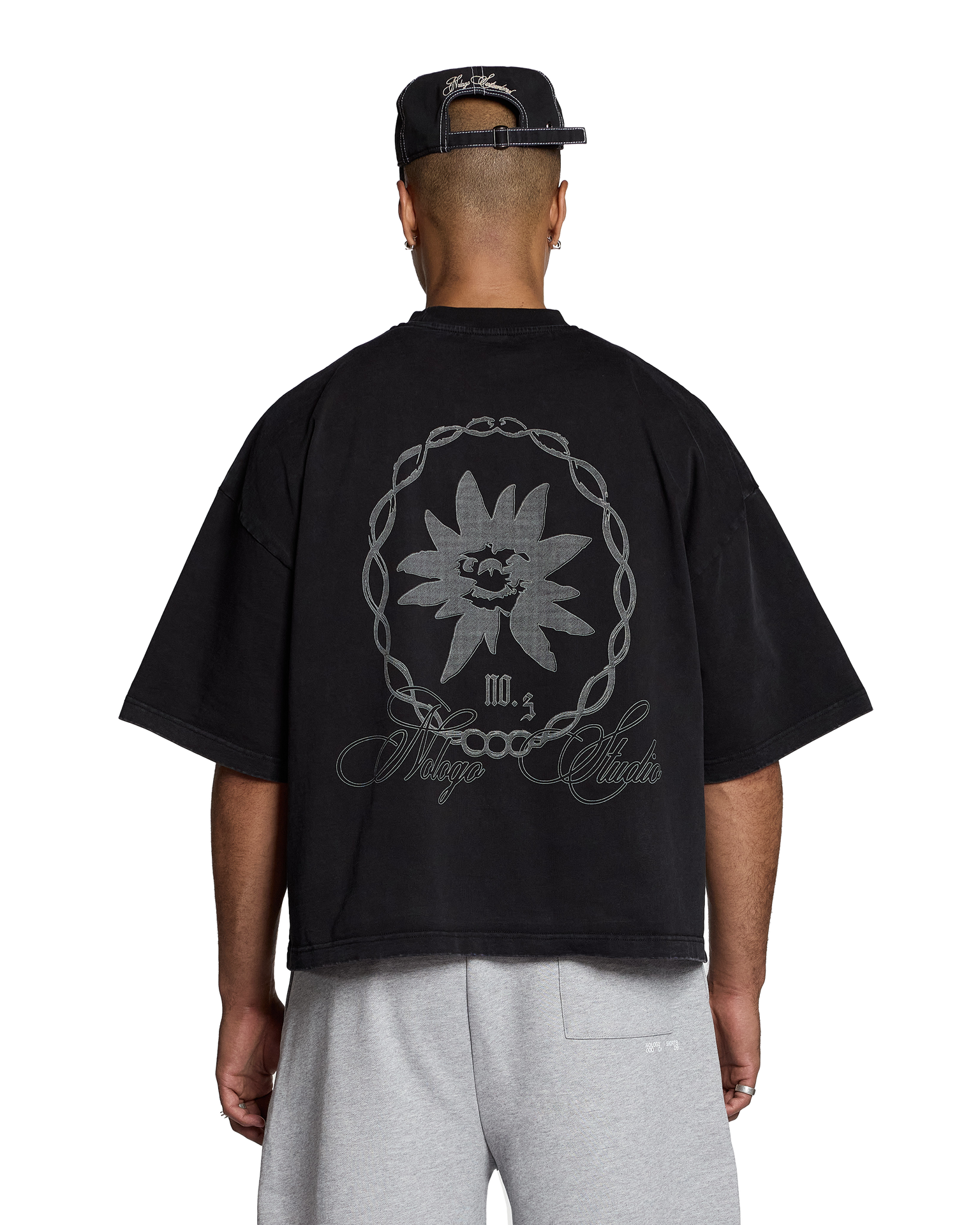 Edelweiss T-shirt | Vintage Black - NOLOGO