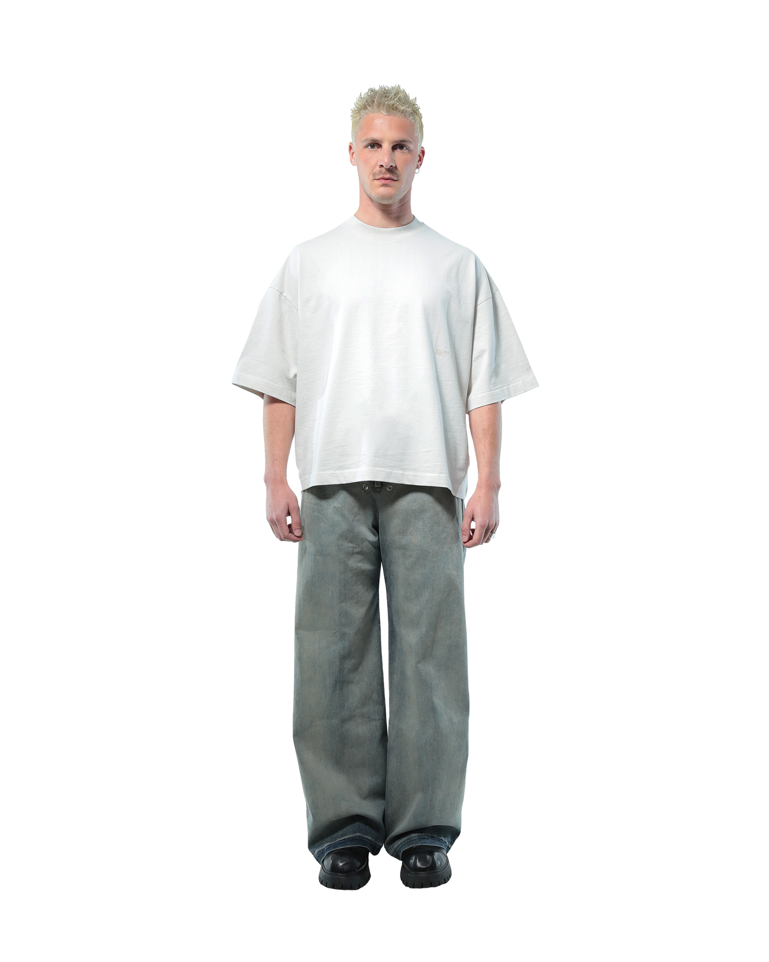 OOO T-shirt | Washed White - NOLOGO