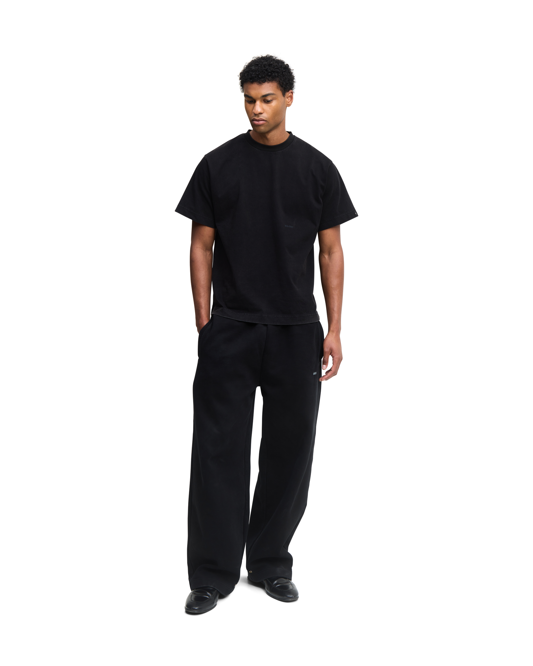 Black regular T-shirt